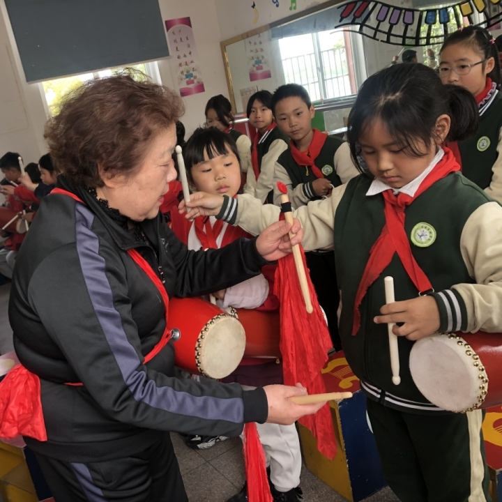 小新玩什么套路好玩的手游,小新玩什么套路好玩的手游游戏